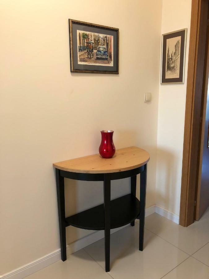 Astoria Apartment Велико Търново Екстериор снимка